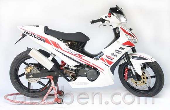 modifikasi motor honda supra