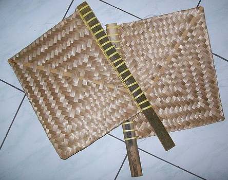 kerajinan tangan rotan